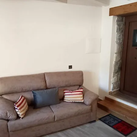 Casitas En Sallent En El Centro